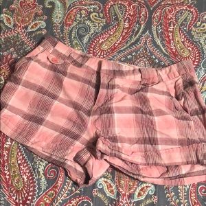 Pink Plaid Shorts 🩳